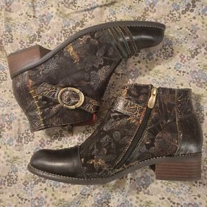 L'Artiste Spring Step Black Floral Leather Georgiana Ankle Boots 42